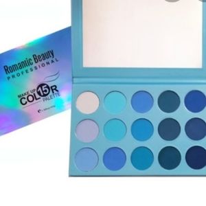 Romantic Beauty Smokey Blue eyeshadow palette